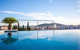 Annex Building Of Art Hotel